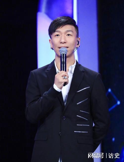 胖到认不出17岁儿子1米8长得像妈电子pg陈羽凡现状：低调生活50岁(图17)