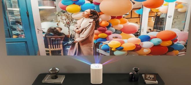 略4款产品让你重新认识家用投影体验pg电子中文模拟器高端投影仪选购攻(图6)