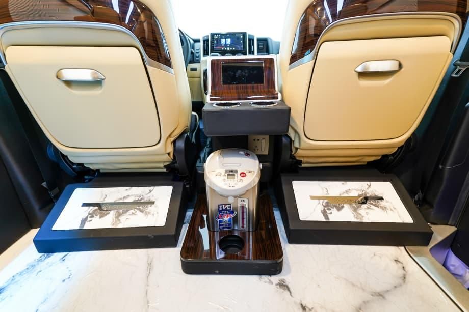 狮价格表 丰田海狮凯萨皇冠版配置pg电子中文模拟器山东临沂丰田海(图1) 狮价格表 丰田海狮凯萨皇冠版配置pg电子中文模拟器山东临沂丰田海(图1)